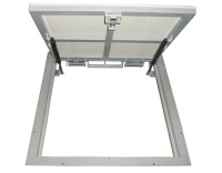 Так выглядит напольный люк АМО  1300пх600 